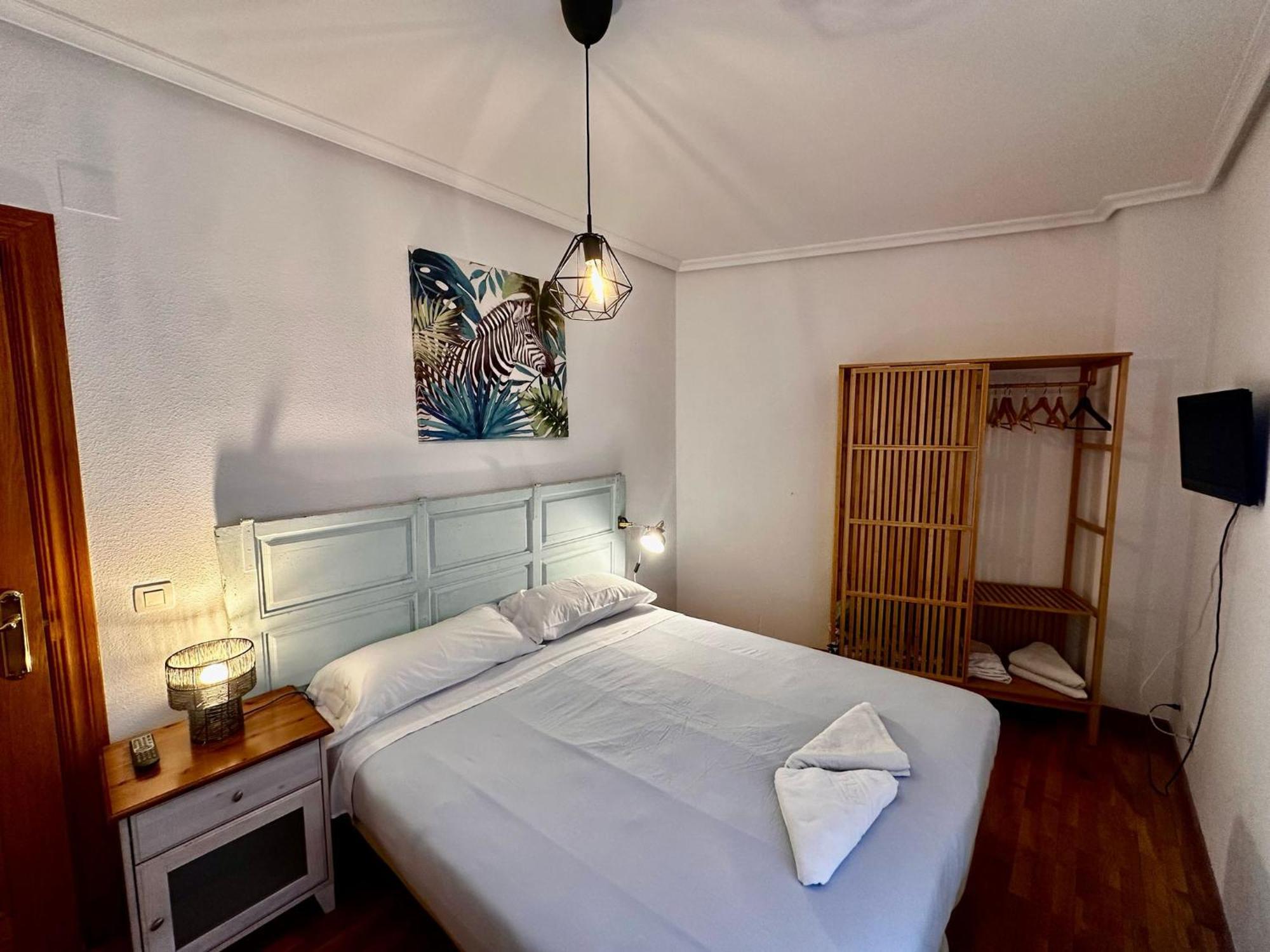 Atuaire Home Balcon Con Vistas A La Catedral De Burgo 外观 照片